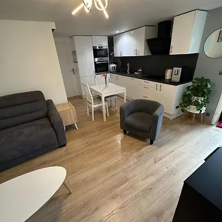 Nid Douillet Avec Terrasse 아파트 *