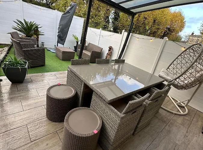 Nid Douillet Avec Terrasse * טלנס